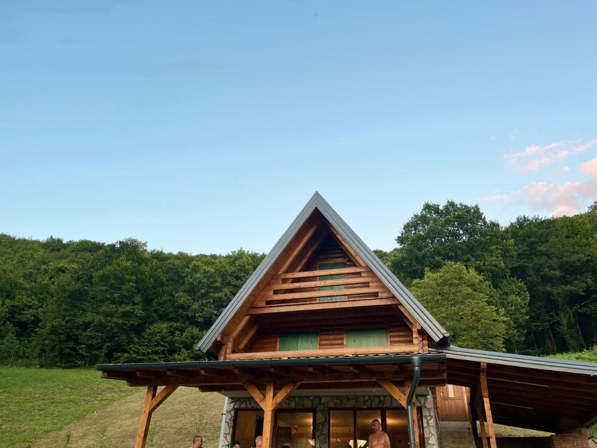 Vikendica Krupa Na Vrbasu Villa Banja Luka Luaran gambar