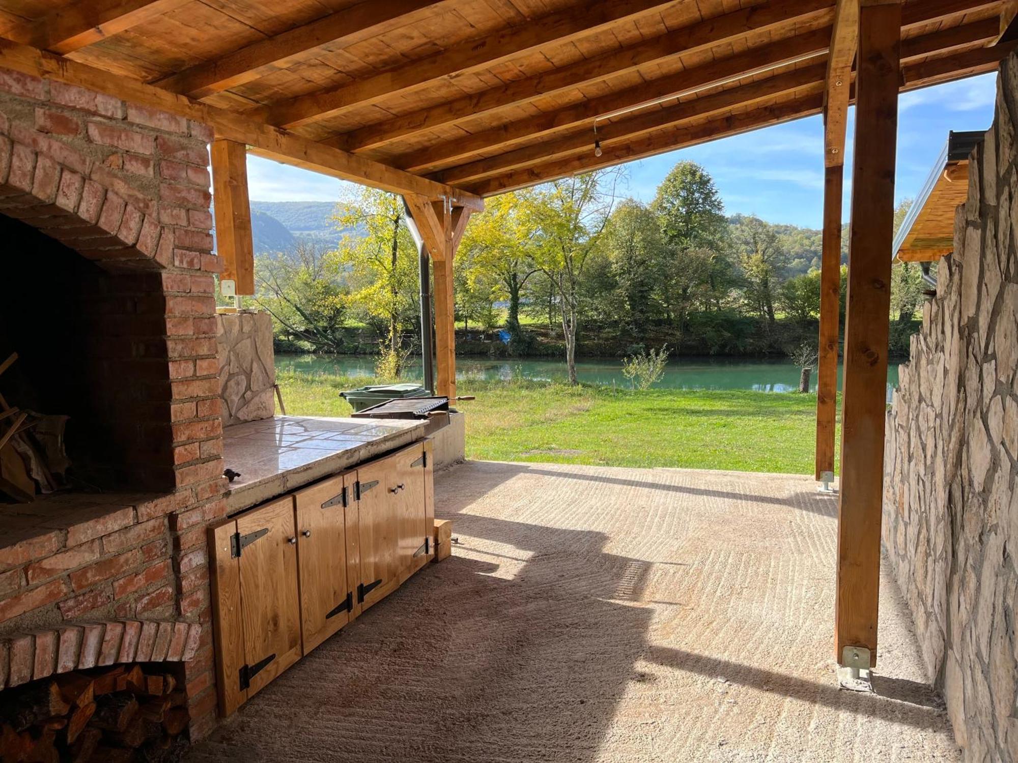 Vikendica Krupa Na Vrbasu Villa Banja Luka Luaran gambar